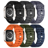 Adorique correa frontal en Apple Watch Ultra mostrando ajuste seguro y diseño robusto