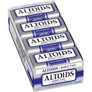 Altoids lata frontal mostrando diseño y tamaño para llevar