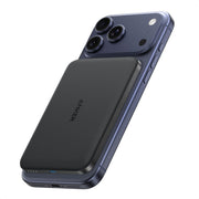 Anker Nano frontal mostrando diseño compacto y marca, carga portátil fiable