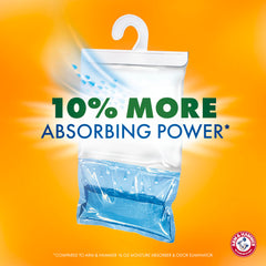 Arm & Hammer bolsa colgando en un armario para mantener ropa fresca