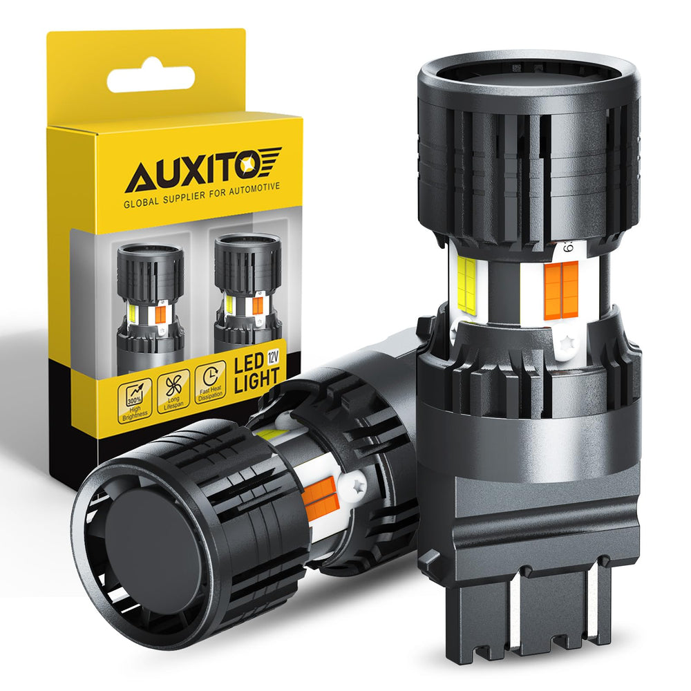 AUXITO bombilla 3157 pack frontal mostrando diseño y doble color más visible