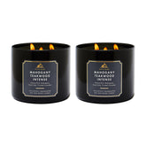 Bath & Body Works vela Mahogany Teakwood Intense frontal mostrando tarro decorativo y beneficio ambiental