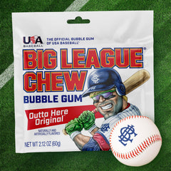 Big League Chew en uso durante un partido de béisbol para animar a fans