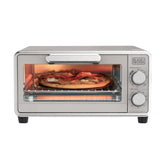 BLACK+DECKER front view showing compact oven and clear benefits of versatile cooking