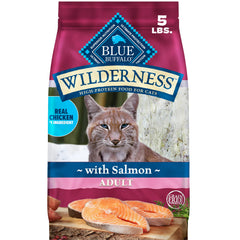 Blue Buffalo paquete frontal mostrando 5 lb y beneficios nutricionales