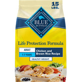 Blue Buffalo paquete frontal mostrando fórmula Healthy Weight y beneficio control peso