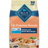 Blue Buffalo frente del empaque 30 lb mostrando beneficios nutricionales