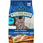 Blue Buffalo paquete frontal mostrando fórmula Chicken Indoor y beneficio nutricional