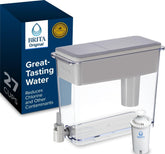 Brita UltraMax vista frontal gris mostrando capacidad grande y diseño compacto