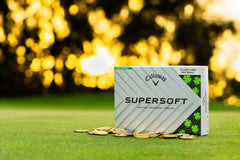Callaway BL CG Supersoft 25 Lucky 2026 detalle de la textura y cubierta para mejor agarre y sensación suave