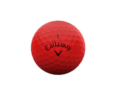Callaway Supersoft 2023 golpe de drive resaltando distancia y tacto suave