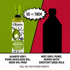 Chosen Foods vertiendo aceite en sartén caliente para saltear, resistente a altas temperaturas