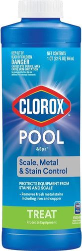 CLOROX Pool&Spa envase frontal mostrando la marca y beneficio preventivo