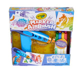 Crayola aerógrafo frontal mostrando diseño y botón fácil de usar