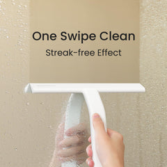 dancemoon colgado en puerta de ducha demostrando almacenamiento fácil