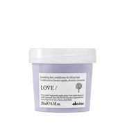Davines botella frontal 250 ml mostrando diseño y beneficio anti-frizz