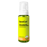 DevaCurl frasco frontal mostrando diseño y volumen