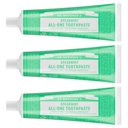 Dr. Bronner's vista frontal del pack de tres tubos mostrando el empaque y la marca