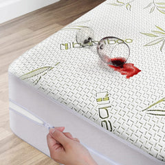 DreamField Linen vista frontal del protector empaquetado, protección completa