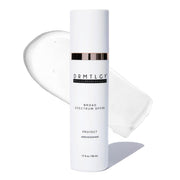DRMTLGY envase frontal mostrando protección facial ligera y acabado claro