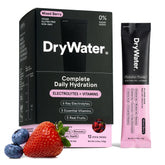 DryWater empaque frontal Mixed Berry mostrando sobres y beneficios prácticos