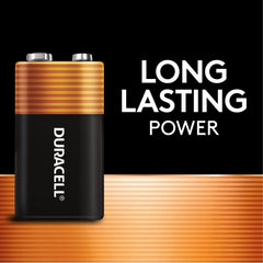 Duracell primer plano de terminales 9V que muestra conexión segura y confiable