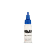 Dynamic Color frasco Triple White frente mostrando etiqueta y beneficio opacidad