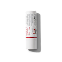 EltaMD frontal del bálsamo labial mostrando diseño y SPF 40