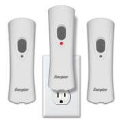 Energizer vista frontal del empaque con tres linternas y beneficios de emergencia
