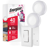 Energizer puck luz frontal mostrando forma compacta y brillo práctico