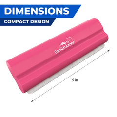 EquiGroomer comfort-grip handle that reduces hand strain during grooming