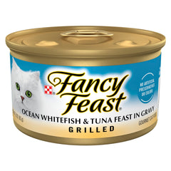 Fancy Feast lata frente mostrando la marca y diseño atractivo para identificación rápida