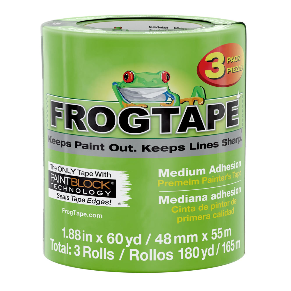 FrogTape paquete frontal con tres rollos mostrando uso profesional