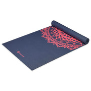 Gaiam esterilla frontal Pink Marrakesh mostrando diseño y color vibrante