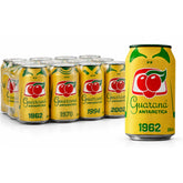 Guaraná ANTARCTICA lata frontal mostrando la marca y atractivo visual refrescante