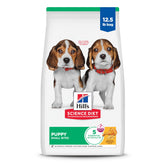 Hill's paquete frontal Puppy Small Bites mostrando beneficio nutricional