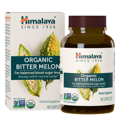 Himalaya primer plano de una cápsula de Bitter Melon destacando forma y dosificación cómoda