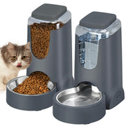HWONMTE front set view showing both feeder and waterer, clear monitoring benefit