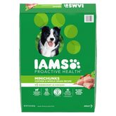 IAMS front packaging 15 lb bag showing product benefits and chicken focus