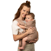 Infantino Flip Luxe front view showing carrier fit and easy adjustments for comfort