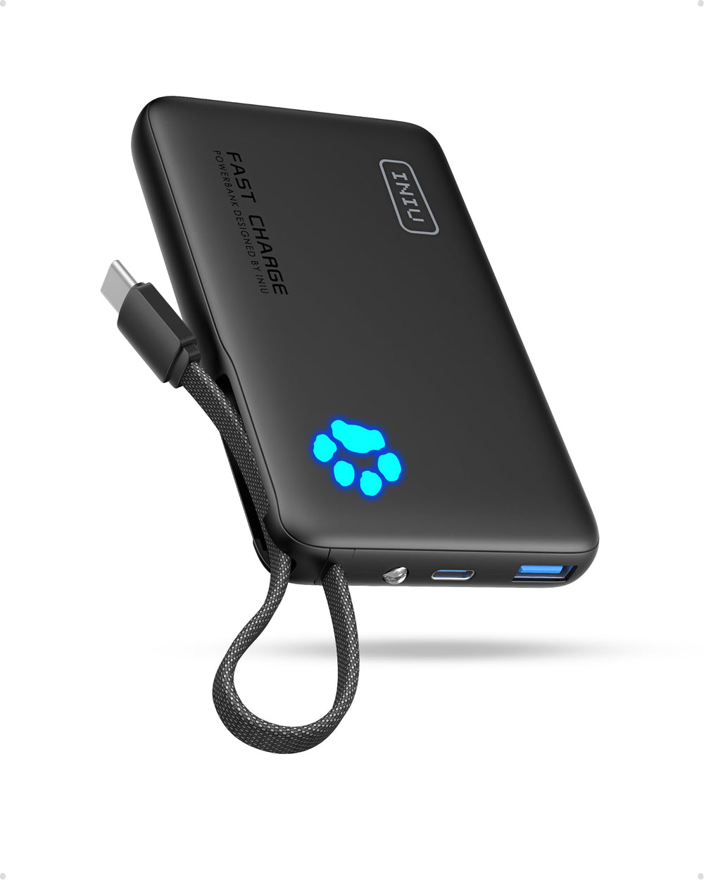 INIU vista frontal del power bank compacto mostrando diseño y puertos, portátil y potente