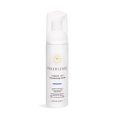 Innersense envase frontal mostrando diseño y beneficio volumen limpio