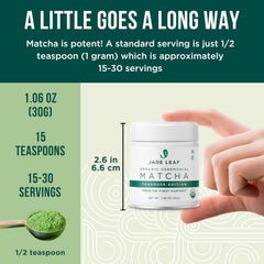 Jade Leaf latte espumoso en vaso listo para beber y disfrutar