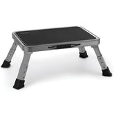 Jocauto taburete frontal plegado mostrando diseño compacto y fácil almacenamiento