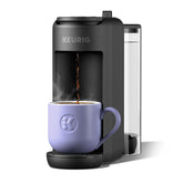 Keurig K-Mini Mate Plus vista frontal mostrando diseño compacto y fácil acceso