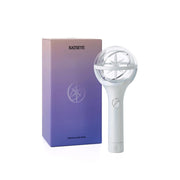 KPOP HEAVEN KATSEYE lightstick front packaging showing authenticity and collector appeal