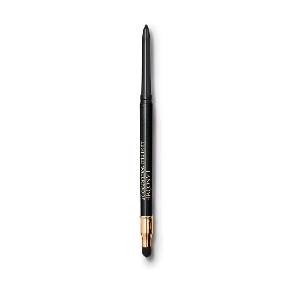 Lancôme Le Stylo primer plano del envase con aspecto premium y apertura