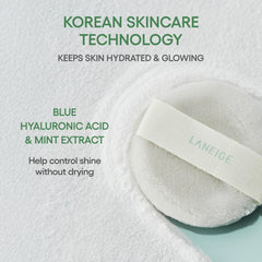 LANEIGE puff aplicador mostrando uso y acabado semimate