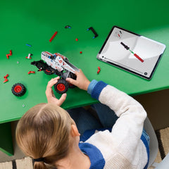 LEGO ThunderROARus detalle de púas y escamas realzando el aspecto temático