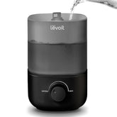 Levoit Classic 160 vista frontal mostrando diseño compacto y depósito grande